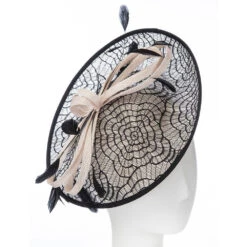 Lucinda - Giovannio Collection